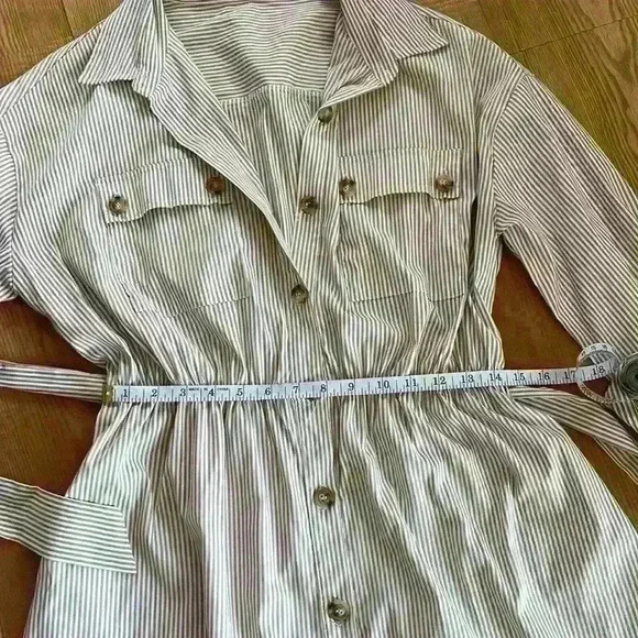 Essue brand dress size Large tan pinstriped dress, button down detail - Picture 4 of 6